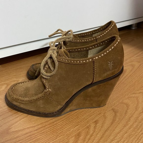 Frye Caroline lace up wedge pump - Picture 4 of 8